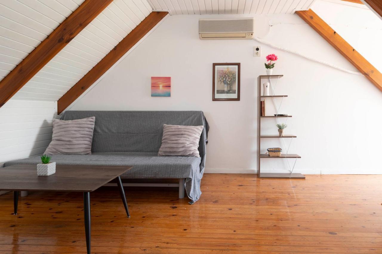 Giorgos House Attic Διαμέρισμα Γιάλοβα Εξωτερικό φωτογραφία